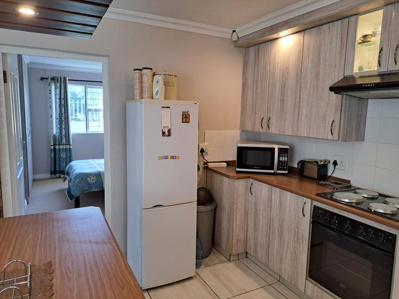 6 Bedroom Property for Sale in Kleinbaai Western Cape